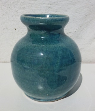 VASE 11